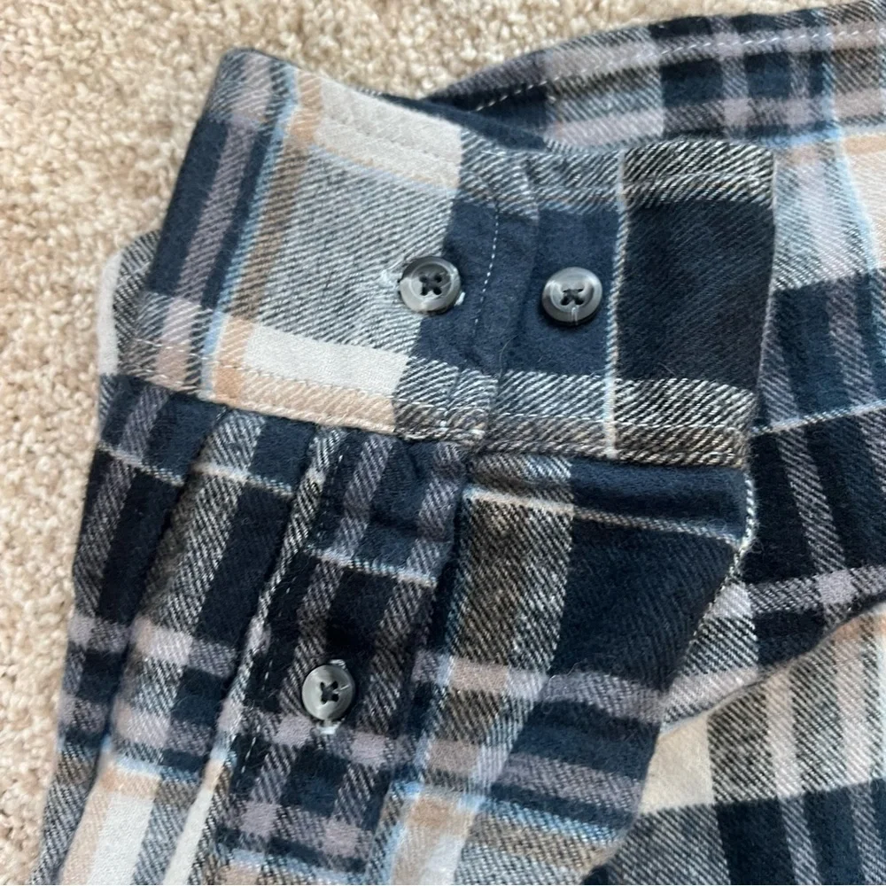 Denim & Flower Flannel Button Down Men’s XL - Picture 10 of 10